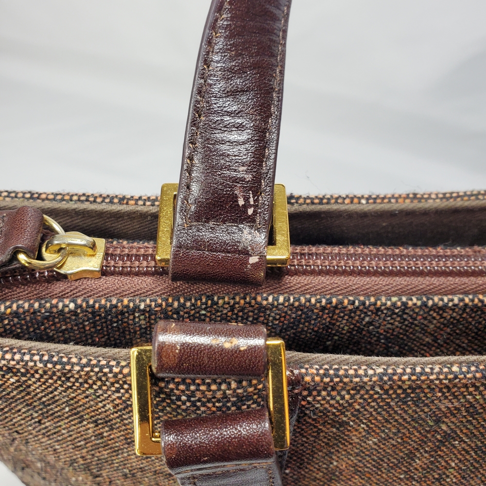 Pre Loved Etienne Aigner Brown Leather/Fabric Hand Held Purse - Picture 10 of 16